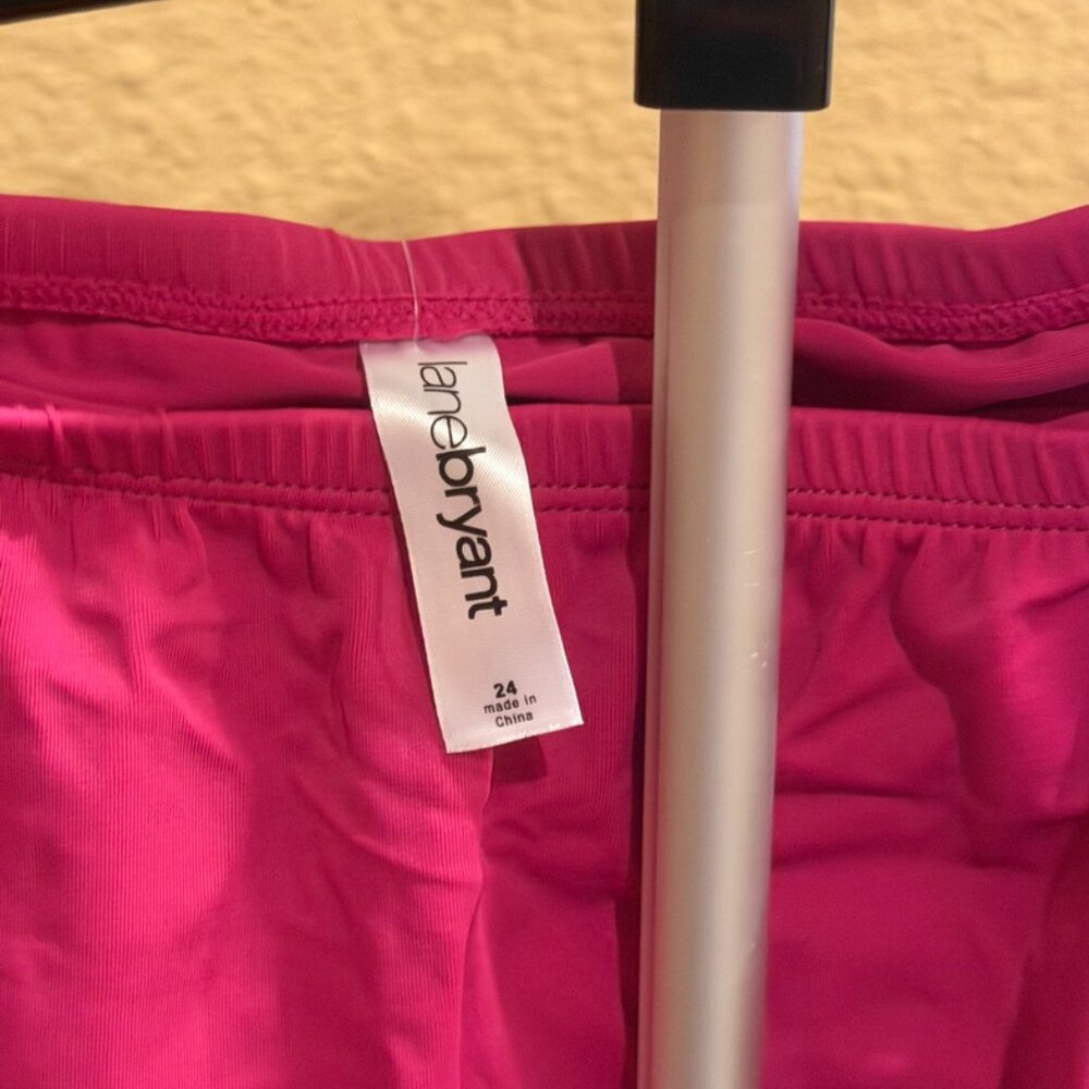 NWT 24 Lane Bryant Swim By Cacique Swim Skirt Fushcia w Gold Buckle - Picture 5 of 9